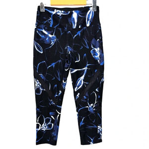 NWOT DKNY size small cropped multicolored exercise pants